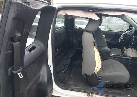 2016 Toyota Tacoma Sr from USA, damaged, VIN 5TFRX5GN8GX070963